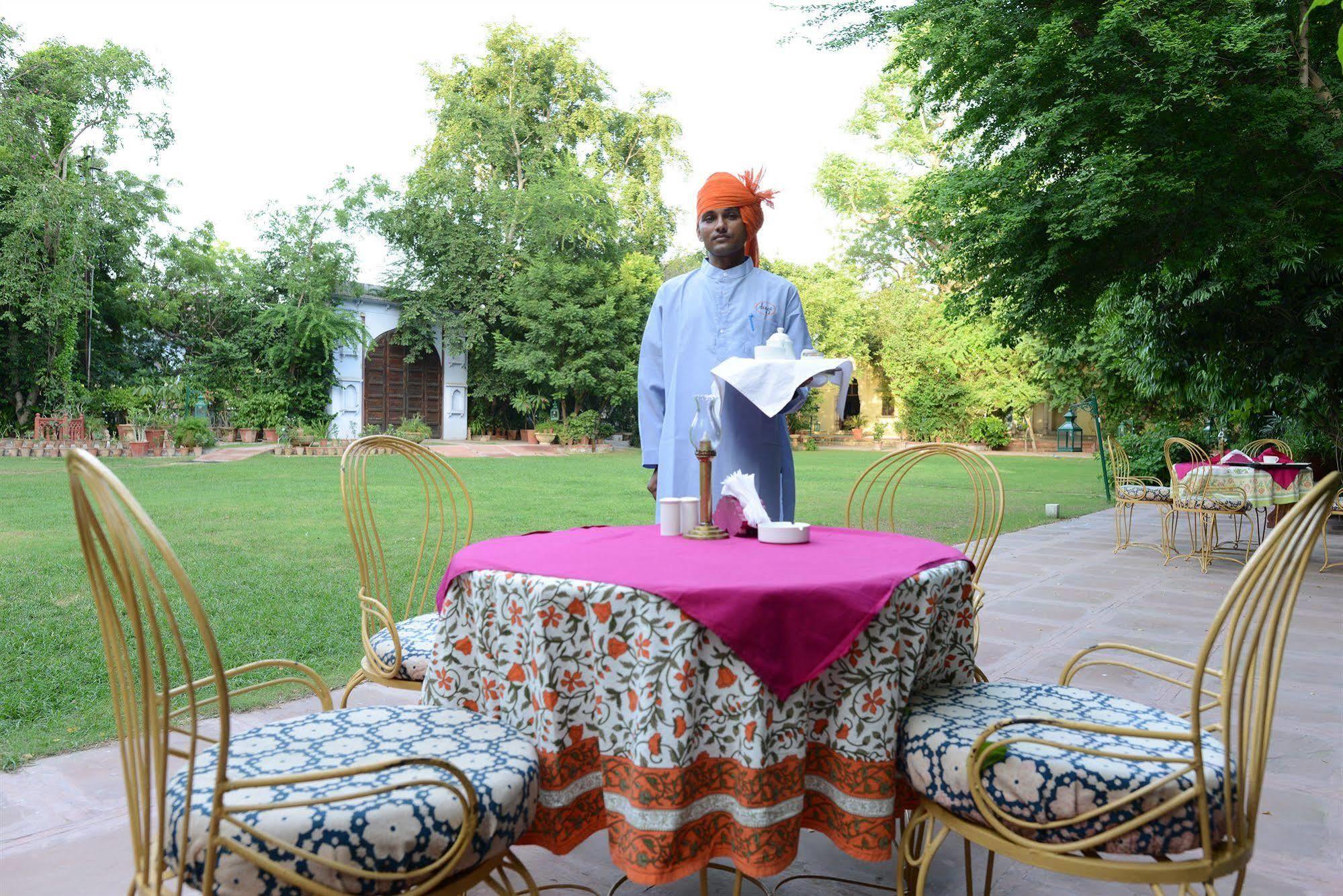 Diggi Palace - A Center Hidden Heritage Gem Hotel