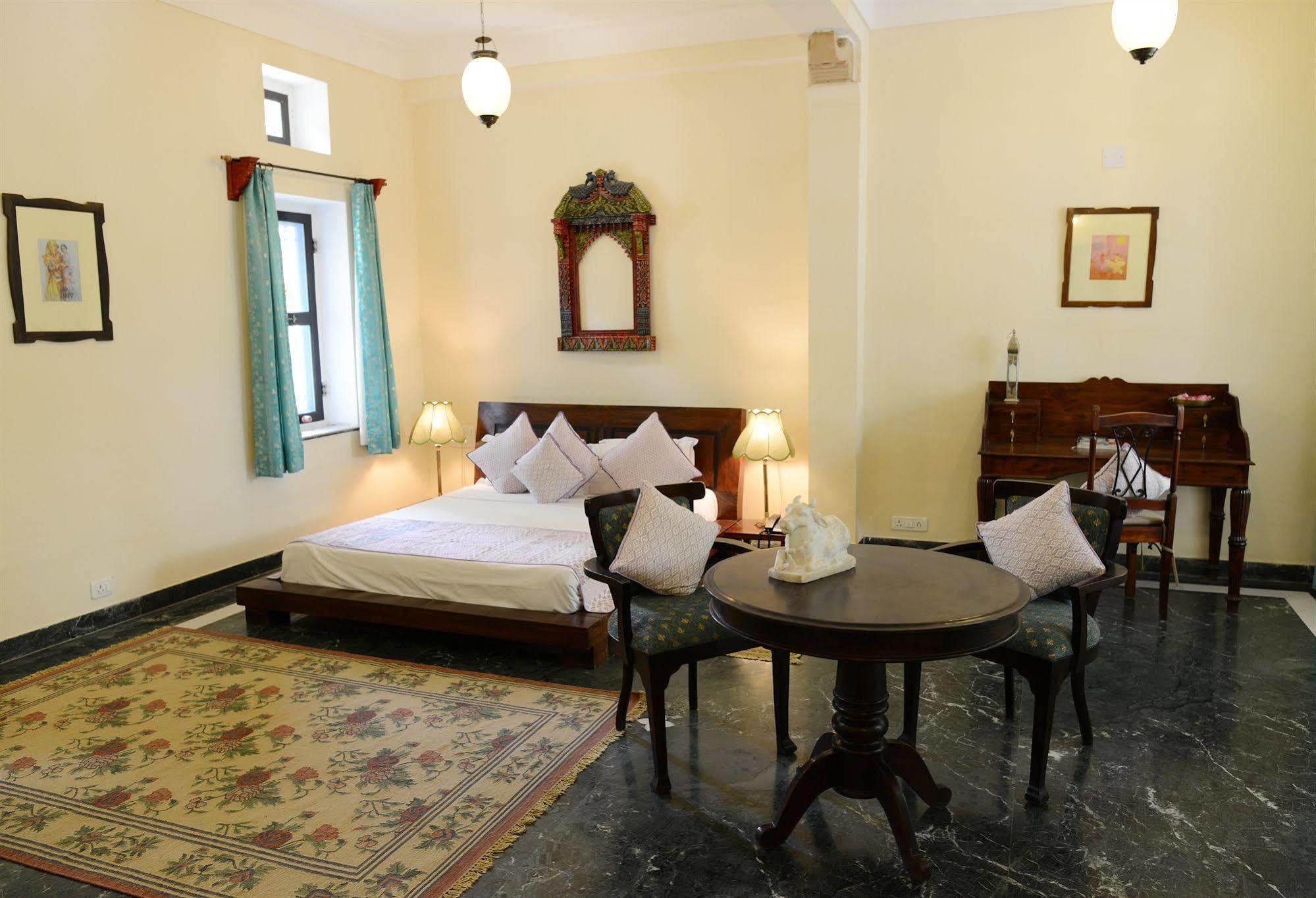 Diggi Palace - A Center Hidden Heritage Gem Hotel