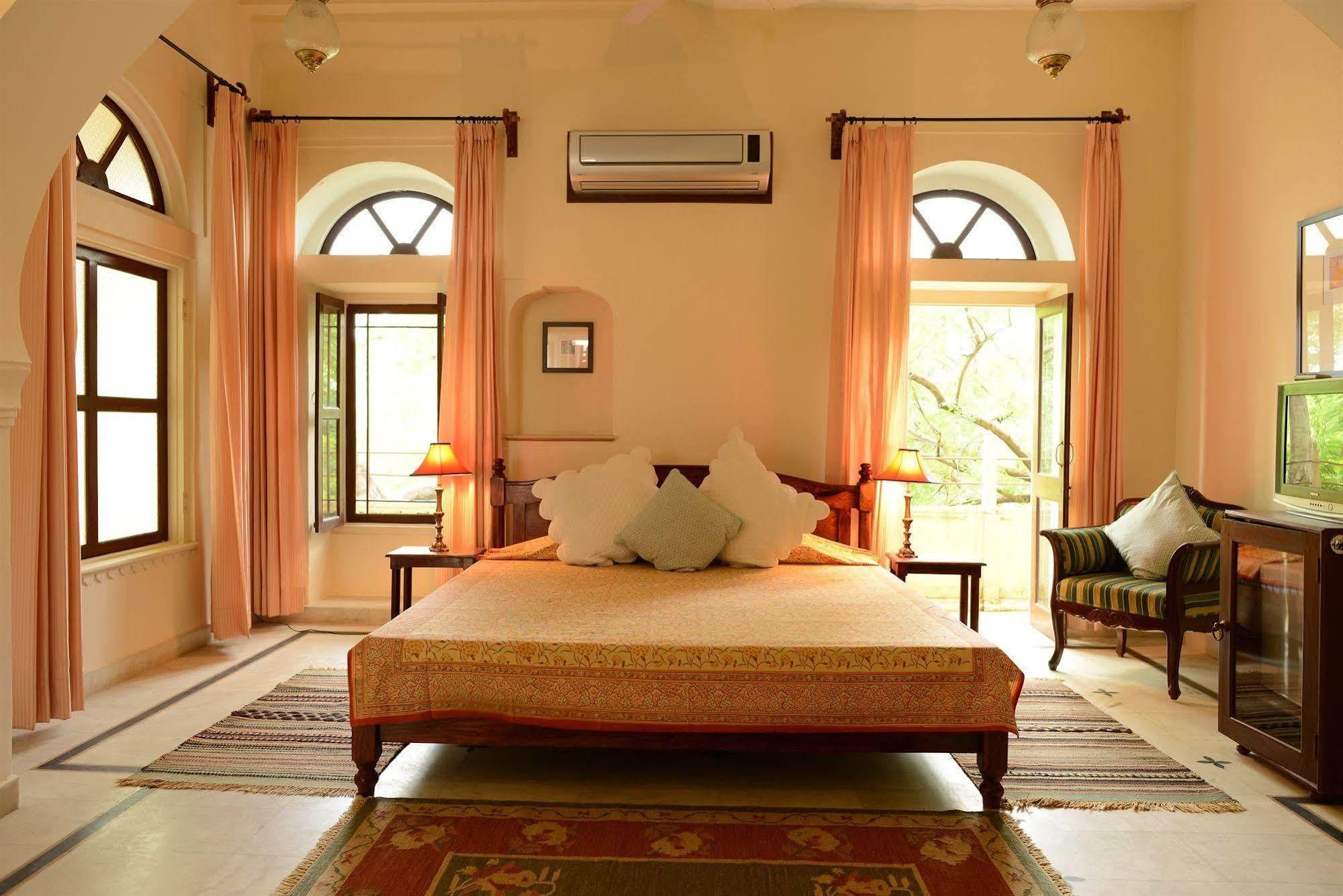 Hotel Diggi Palace - A Center Hidden Heritage Gem