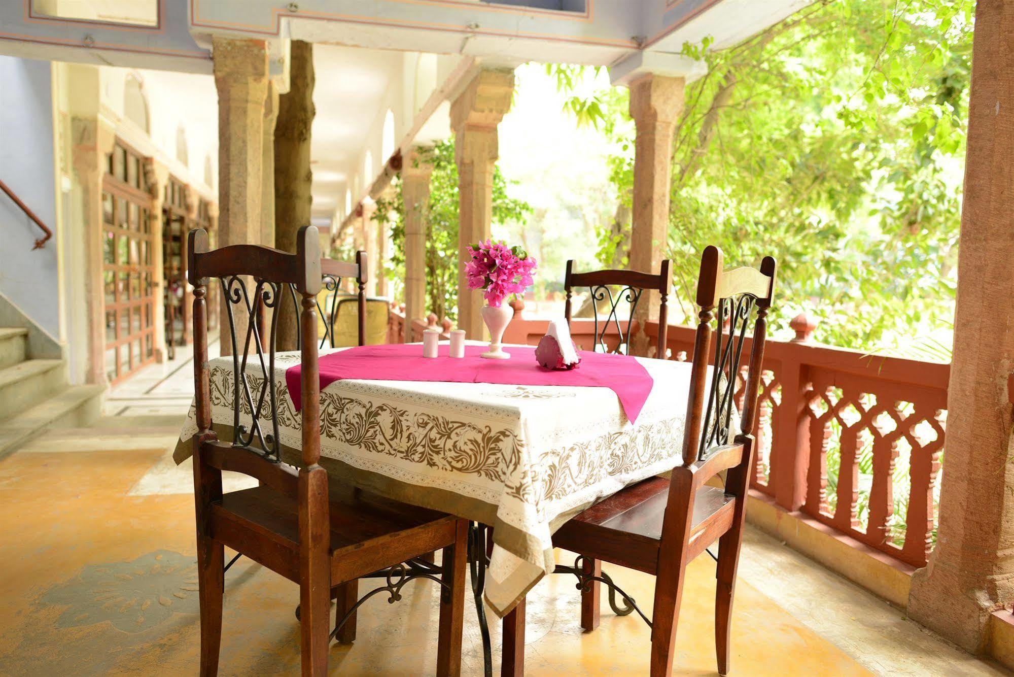 Hotel Diggi Palace - A Center Hidden Heritage Gem 4*